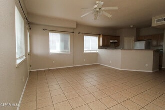 5913 Cielo Del Rey Pl in El Paso, TX - Building Photo - Building Photo