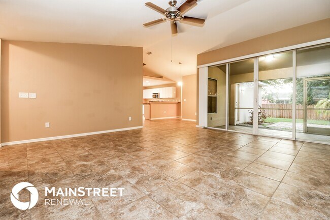 3016 SW 6th Ave in Cape Coral, FL - Building Photo - Building Photo