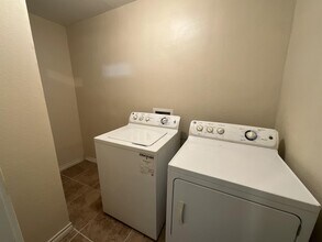 2210 TX-31 in Athens, TX - Building Photo - Building Photo