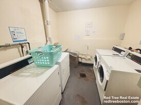 75 Gardner St, Unit 26 in Boston, MA - Building Photo