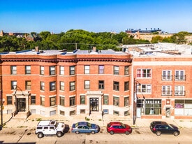 3714 S Indiana Ave in Chicago, IL - Building Photo