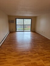 655 Talcottville Rd, Unit 97 in Vernon, CT - Building Photo - Building Photo