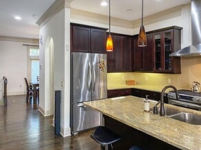 598 Ansley Cir NE in Atlanta, GA - Building Photo - Building Photo