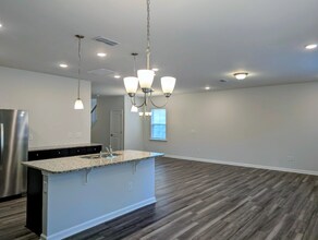 684 Ben Ledi Ct in Raleigh, NC - Building Photo - Building Photo