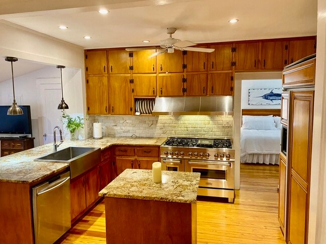 property at 1320 Terrace St