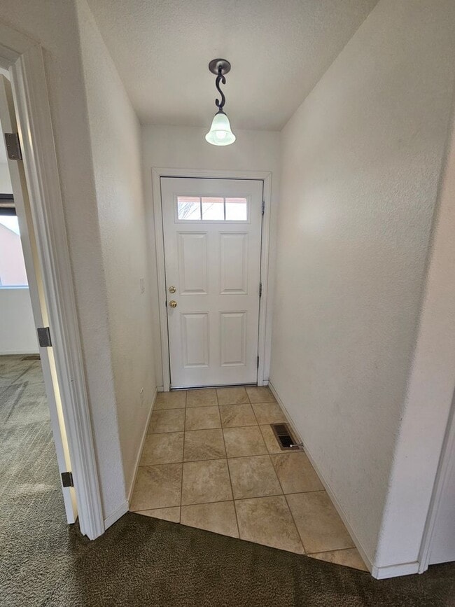 1829 Westward Ln in Fernley, NV - Building Photo - Building Photo