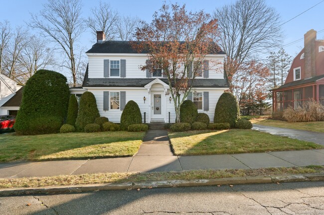 24 Westomere Terrace in New London, CT - Building Photo - Building Photo