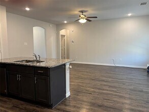 2006 Yale St in Farmersville, TX - Building Photo - Building Photo