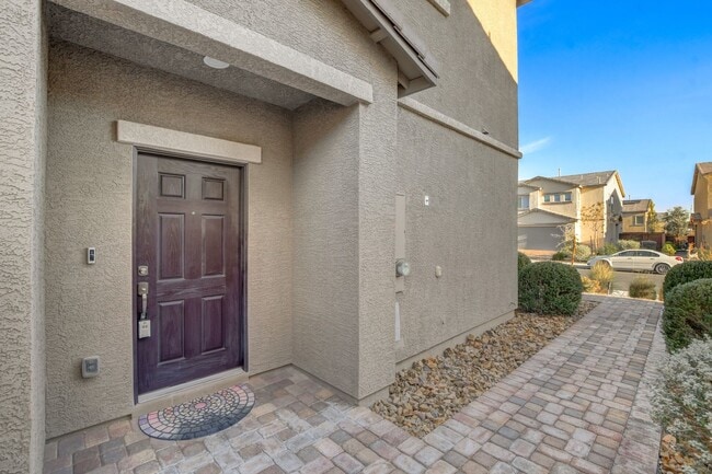 7053 Noah Raven St in North Las Vegas, NV - Building Photo - Building Photo