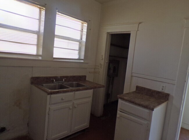 1248 Greenwood St in Memphis, TN - Building Photo - Building Photo