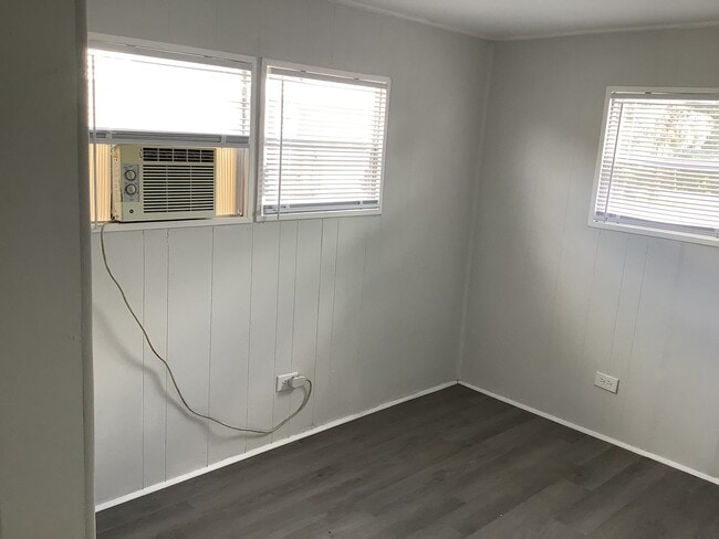 1505 Goodyear Ave in Lakeland, FL - Building Photo - Building Photo