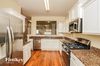 9439 Ruby Mist Dr in Rosharon, TX - Foto de edificio - Building Photo