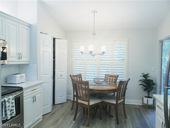 property at 386 Emerald Bay Cir