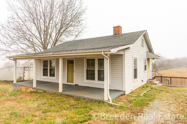 property at 4515 Johnson Bridge Rd