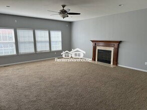 78 Fountainview Dr in St. Charles, MO - Building Photo - Building Photo