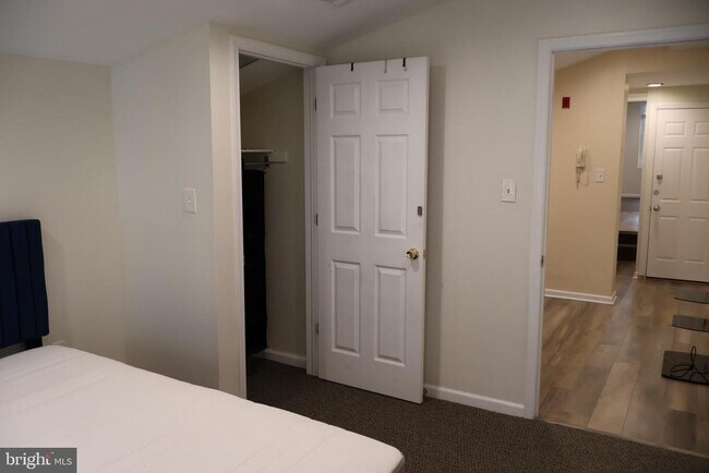 33 S 19th St in Philadelphia, PA - Building Photo - Building Photo