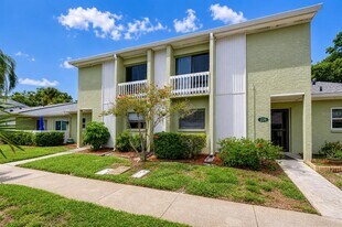230 Cypress Pl in Oldsmar, FL - Building Photo