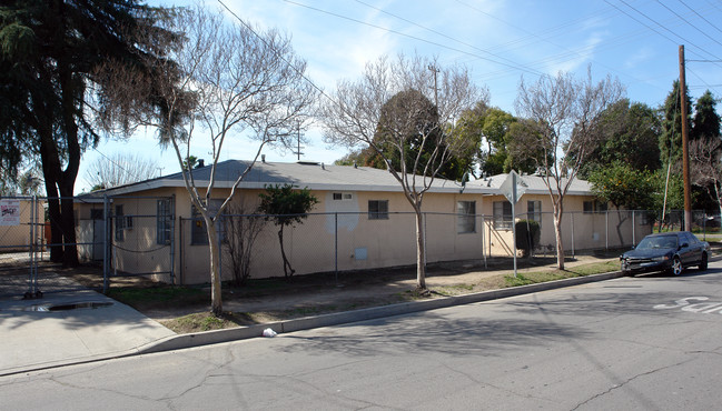 1283-1297 N Sierra Way in San Bernardino, CA - Foto de edificio - Building Photo