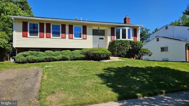 1206 Raydale Rd in Hyattsville, MD - Building Photo - Building Photo