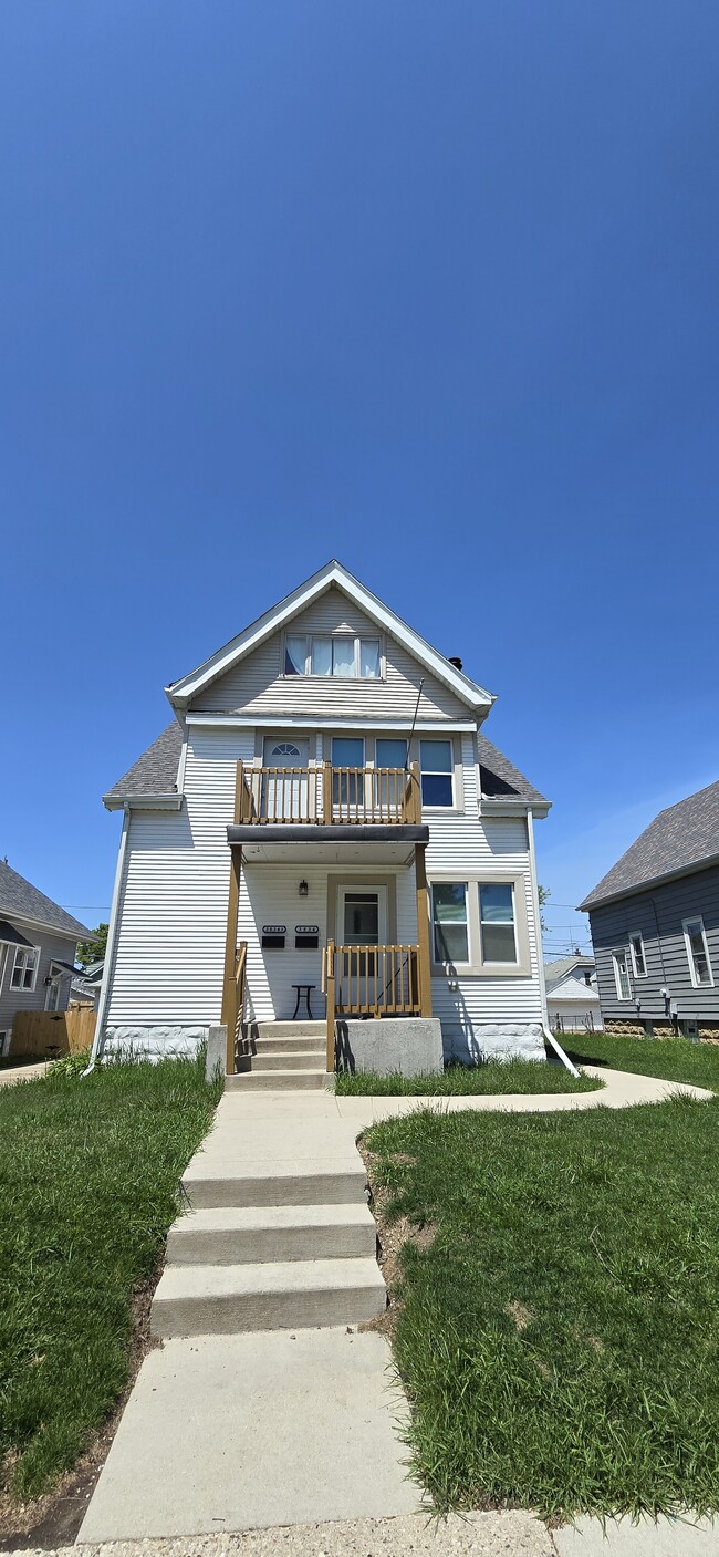 3834 E Edgerton Ave in Cudahy, WI - Building Photo - Building Photo