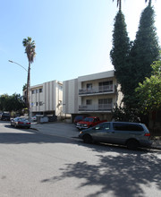 Union Place Apartments in Los Angeles, CA - Building Photo - Building Photo