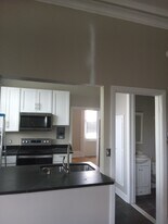 51 Glasgow St, Unit 51 Glasgow Street, Upper in Rochester, NY - Building Photo