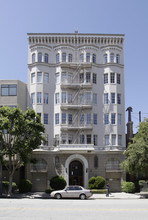 Crown Towers Apartments in San Francisco, CA - Building Photo - Building Photo