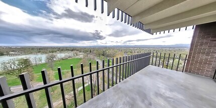 480 S Marion Pky, Unit 1405A in Denver, CO - Building Photo - Building Photo