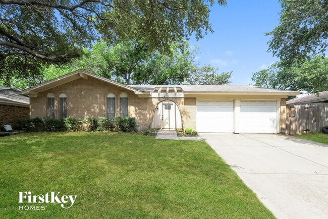 1409 Harrison Ln