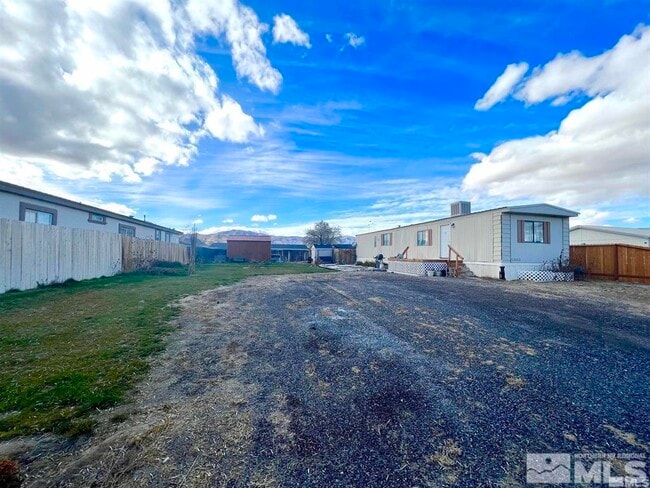 property at 106 Manhattan Dr
