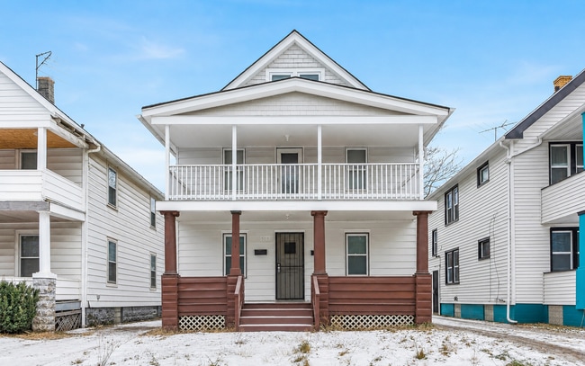 property at 509 E 143rd St
