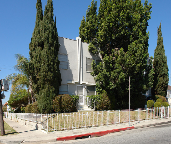 1001 N Alexandria Ave in Los Angeles, CA - Building Photo - Building Photo