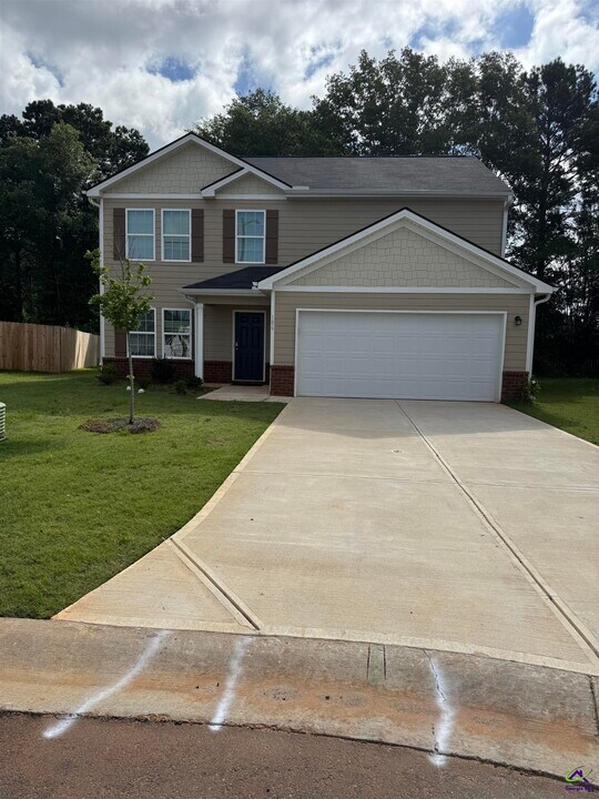 186 Price Ml Trl in Warner Robins, GA - Building Photo
