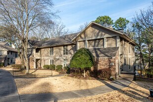 2-69 Reservoir Heights Dr in Little Rock, AR - Building Photo