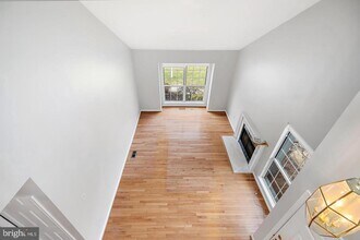 13107 Hugo Pl in Silver Spring, MD - Building Photo - Building Photo