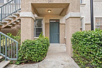 3539 Caminito El Rincon in San Diego, CA - Building Photo - Building Photo