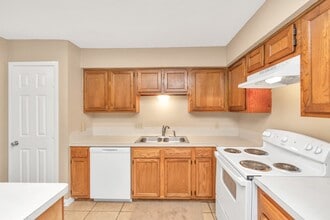 15616 Weldon Dr in Houston, TX - Building Photo - Building Photo