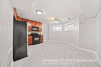 509 E 44th St in Chicago, IL - Building Photo - Building Photo