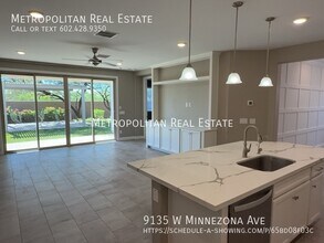 9135 W Minnezona Ave in Phoenix, AZ - Building Photo - Building Photo