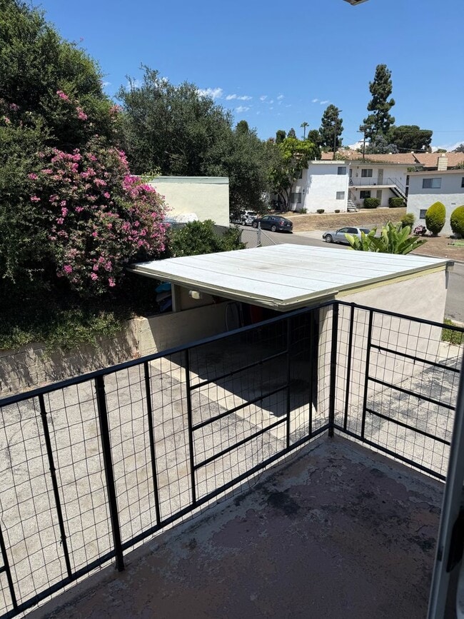 850 Eucalyptus Ave in Vista, CA - Building Photo - Building Photo