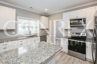 107 Wayne Ave photo'