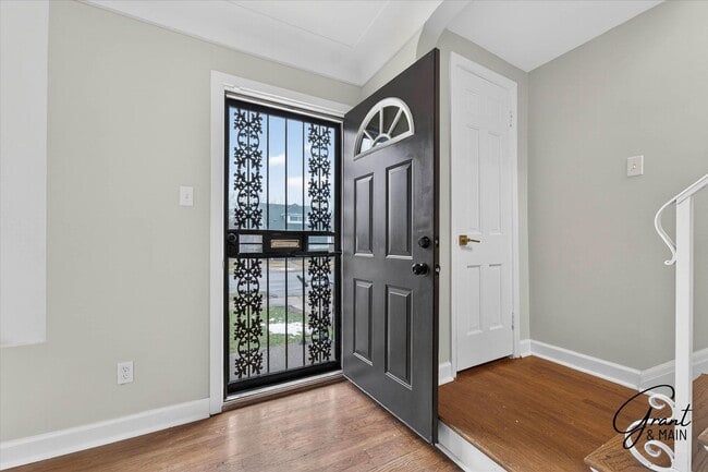 4327 Bedford St in Detroit, MI - Building Photo - Building Photo