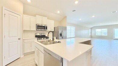 1517 Chapel Rnch Rd in Georgetown, TX - Building Photo - Building Photo