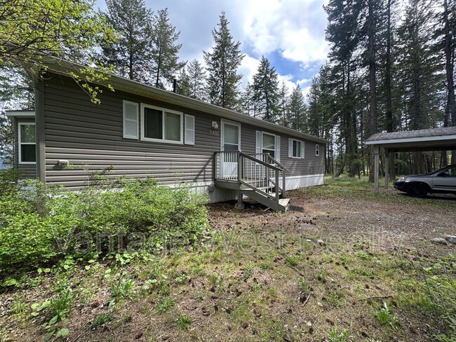 9481 Winchester Rd in Vernon, BC - Building Photo - Building Photo