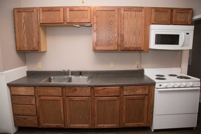 285 Cardiff St in Dubuque, IA - Building Photo - Building Photo