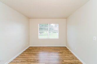 822 7 Gables Cir SE in Palm Bay, FL - Building Photo - Building Photo