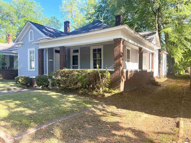 310 Central Ave in Fort Valley, GA - Building Photo - Building Photo