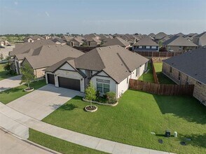 2243 Knightsgate Rd in Argyle, TX - Building Photo - Building Photo