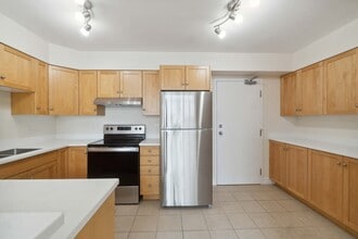 7 Horizon Ct in Dartmouth, NS - Building Photo - Building Photo