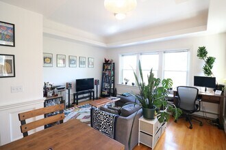 30 Upland Rd in Cambridge, MA - Building Photo - Building Photo